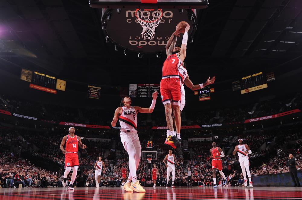 他在激烈的 他在激烈的