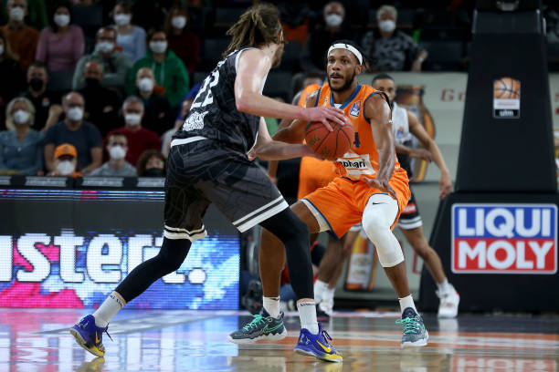 亚洲足球 亚洲足球