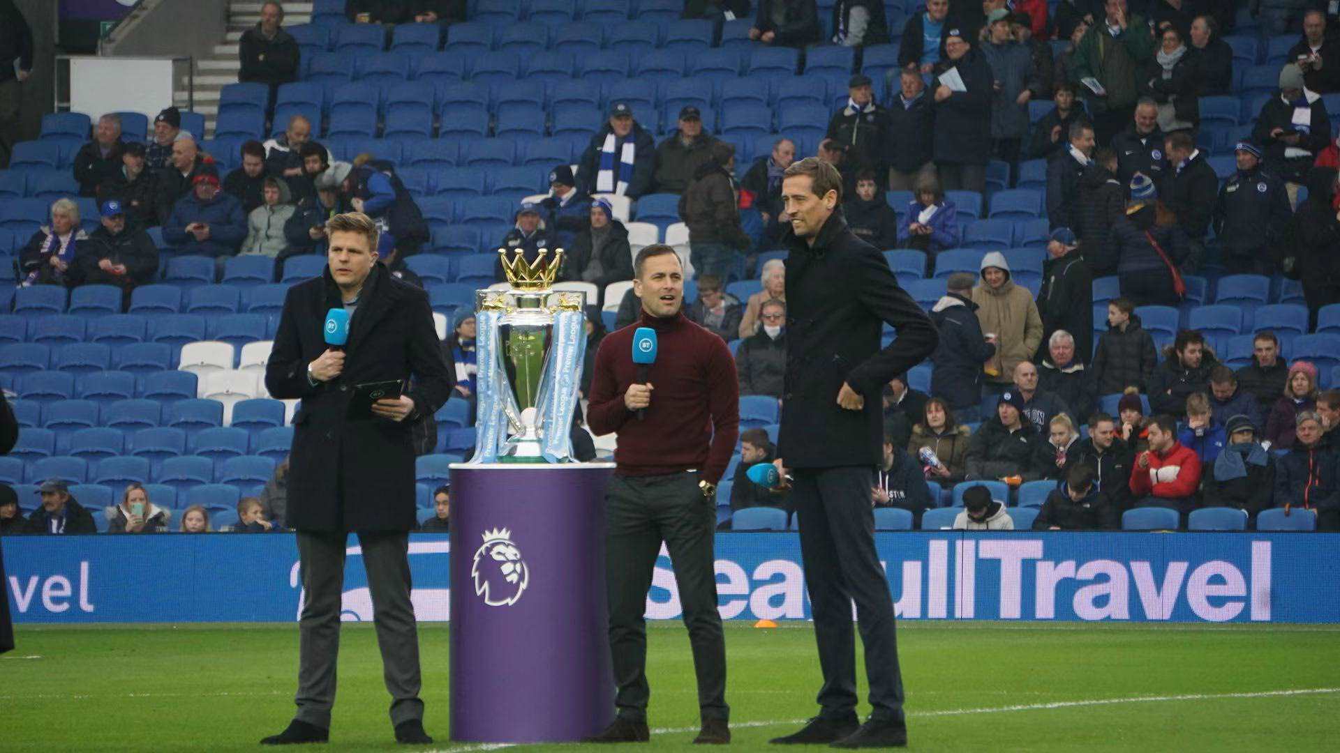 以不懈的努 以不懈的努