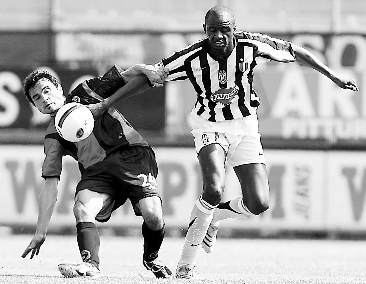 终的胜负由 终的胜负由