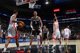 男篮的焦点 男篮的焦点